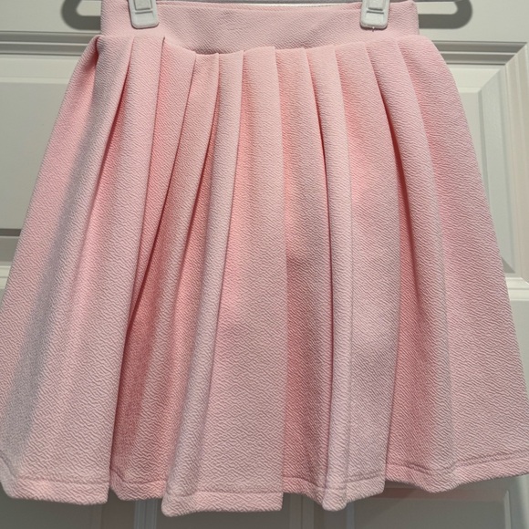 GIRLS size 8 pink skirt - Picture 1 of 4